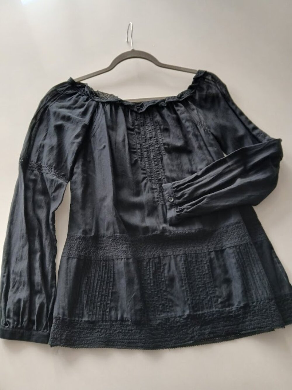 So Pretty - ZARA cotton/ silk pointelle detail blouse size M